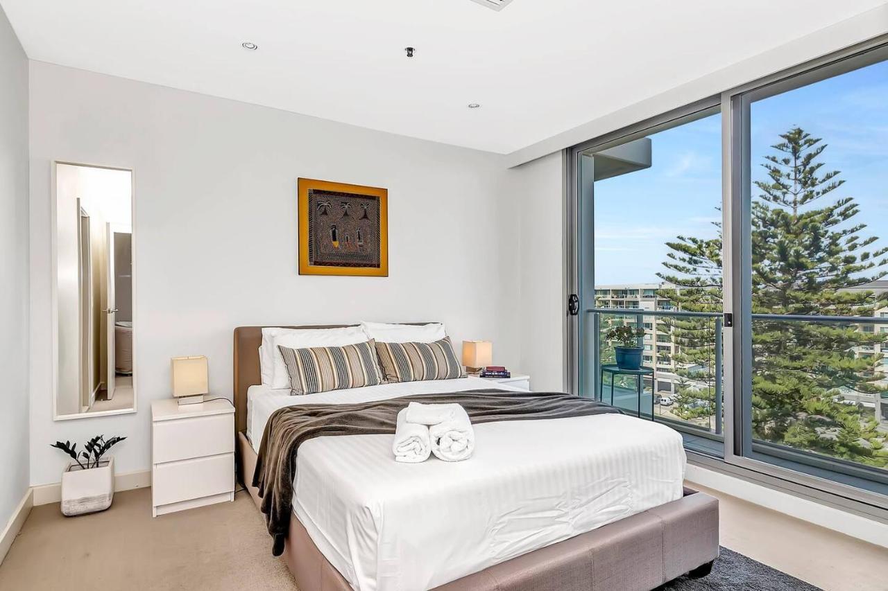 Waterfront Resort-Style Living At Glenelg Beach Adelaide Exterior foto